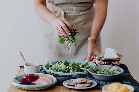 Preparing a yummy and healthy meal thumbnail