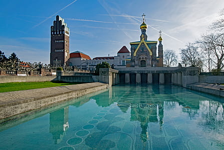 water, buildings, trees, grass thumbnail