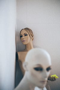 Female Mannequin thumbnail