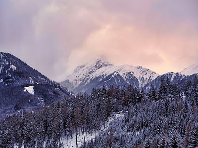 white mountain filled snow thumbnail