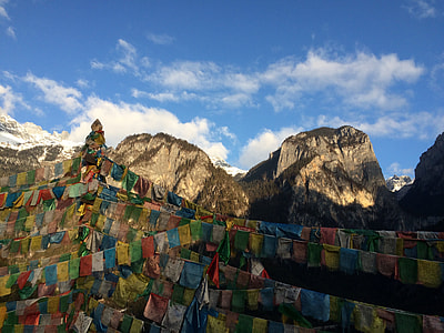 Shangri-La'S, Prayer Flags thumbnail
