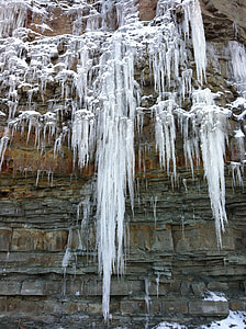 close-up photo of brown rock formation thumbnail