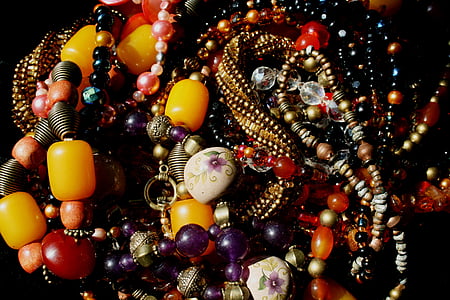 beaded jewelry lot thumbnail