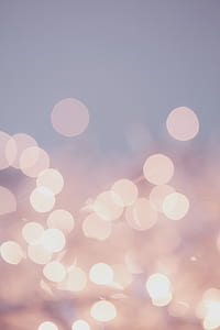 bokey photography of light fixture \ thumbnail