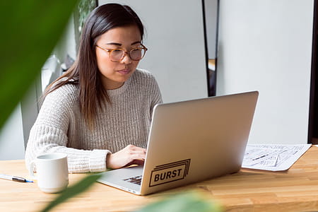 Freelance Designer Working On Laptop Photo thumbnail