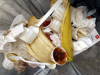 close-up photo of white disposable cup lot thumbnail