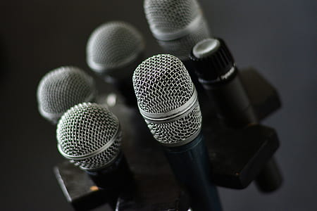 five dynamic microphones thumbnail
