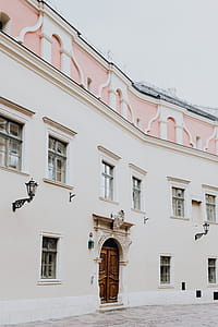 The magic of the first Polish Capital City, Cracow, Poland thumbnail