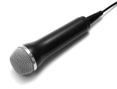 black corded dynamic microphone thumbnail
