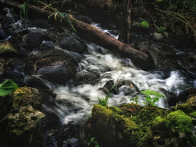 boulders on river thumbnail