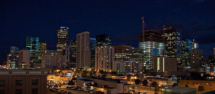 Night Time Cityscape and lights in Denver, Colorado thumbnail