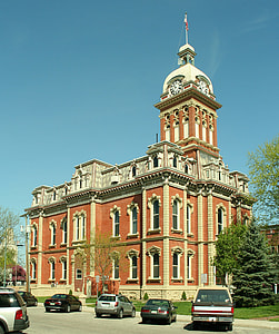 Adams County courthouse in Decatur, Indiana thumbnail