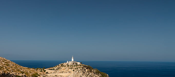 house on top of the mountain thumbnail