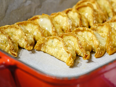 selective focus photography of empanada thumbnail