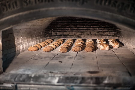 Bread in Oven thumbnail