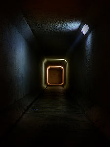 black tunnel thumbnail