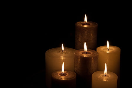 white pillar candles thumbnail