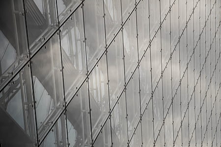 photography of structure thumbnail