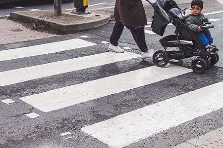 city, crossing, road, people thumbnail