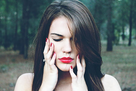 woman portrait photo thumbnail