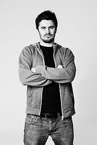 man wearing gray full-zip hoodie thumbnail