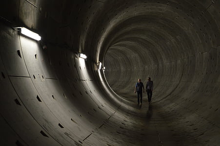 people inside tunnel thumbnail
