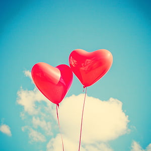 two red heart balloons thumbnail