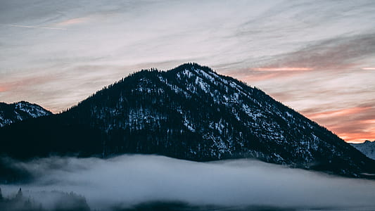 mountain with clouds thumbnail
