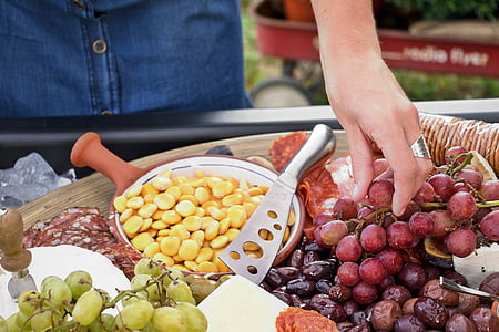 round red fruits and green grapes thumbnail