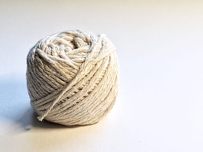 White Yarn thumbnail