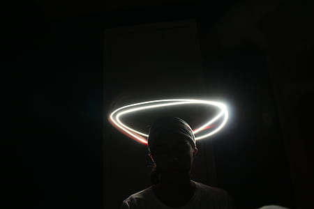 man wearing white crew-neck shirt thumbnail