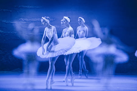 dancing ballerinas thumbnail
