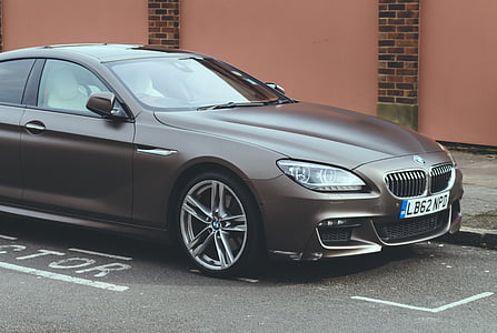 black BMW car thumbnail