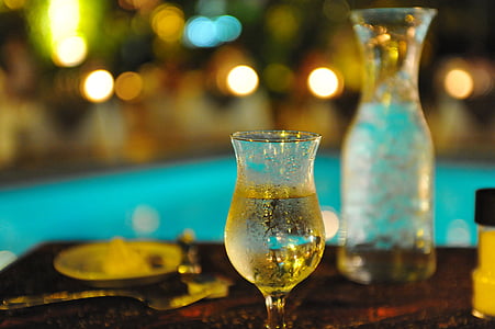 clear wine glass selective focus photography thumbnail