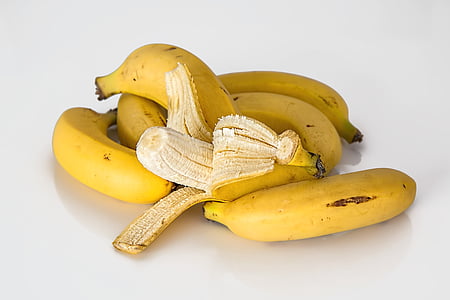 yellow banana fruits thumbnail