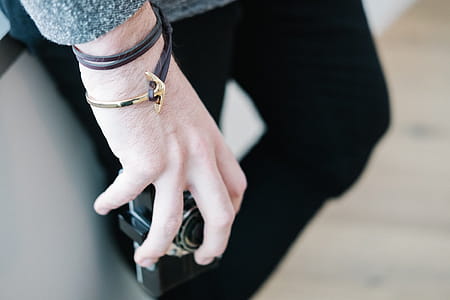 Mens Anchor Bracelet Photo thumbnail