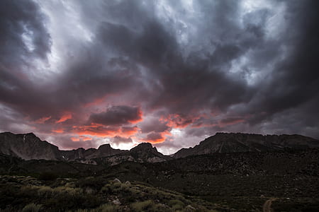 mountains at sunset thumbnail