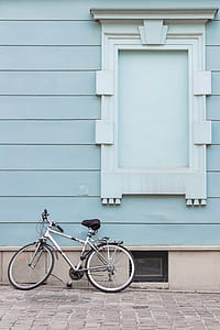 bike leaned on wall thumbnail