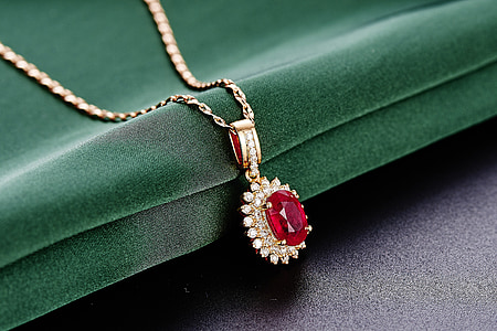 round silver-colored red gemstone pendant necklace thumbnail