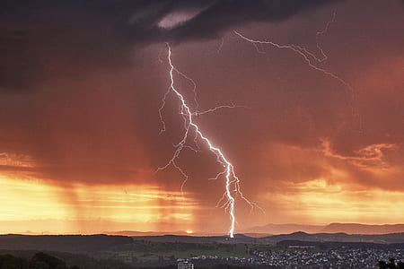 lightning near houses thumbnail