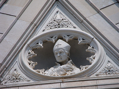 Duomo Di Napoli, Facade thumbnail