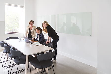 Powerful Business Women In Meeting Photo thumbnail