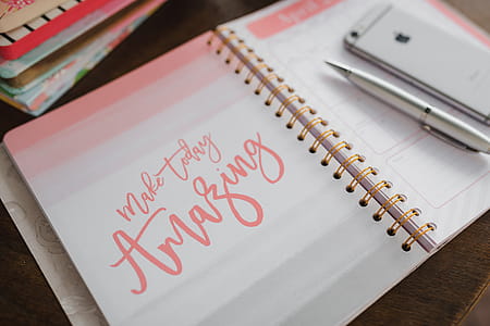 Pink calendar thumbnail