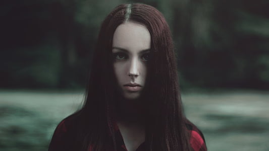 woman wearing red shirt movie scene thumbnail