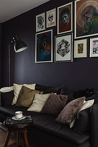 Modern Dark Living Room Design thumbnail