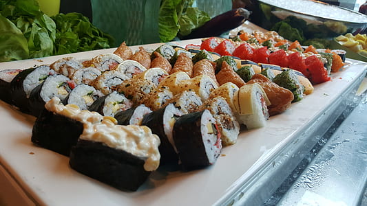 maki roll platter thumbnail