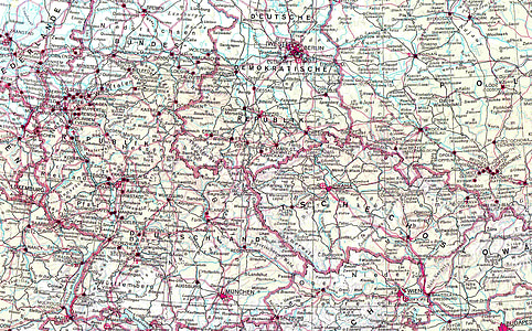 closeup photography of map thumbnail