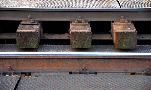 Railway Tracks, Threshold thumbnail