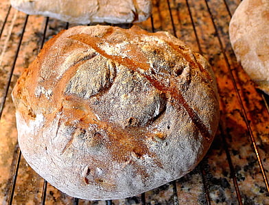 close-up photo of baked bread thumbnail