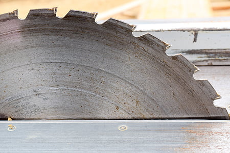 table saw blade thumbnail